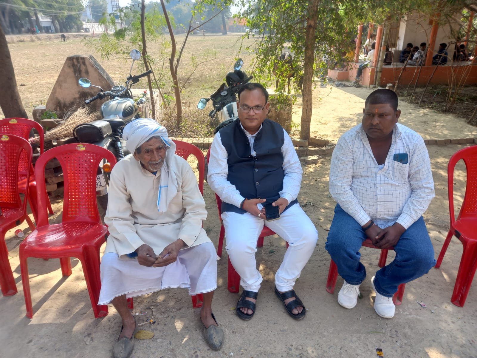 महाशिवरात्रि के अवसर पर प्रदेश के विभिन्न मंदिरों पर उमा फाउंडेशन द्वारा भव्य भंडारे का आयोजन किया गया