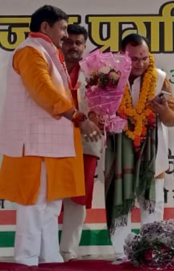 फाउंडर रौशन जी का सम्मान